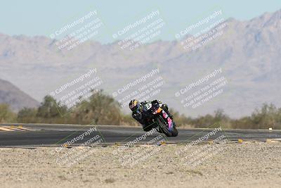 media/Nov-01-2025-CVMA (Sat) [[fc0f7531b8]]/Race 1-Formula Middleweight/